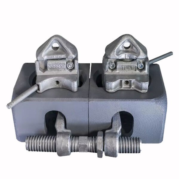 Twist lock intermédiaire pour conteneur